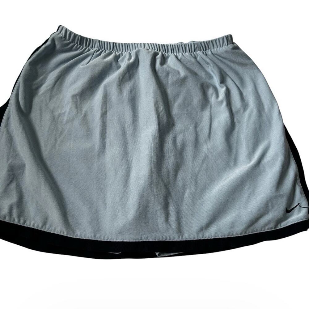 Nike Women Size Medium Tennis Pickleball Skirt Skort Pockets | 65-24